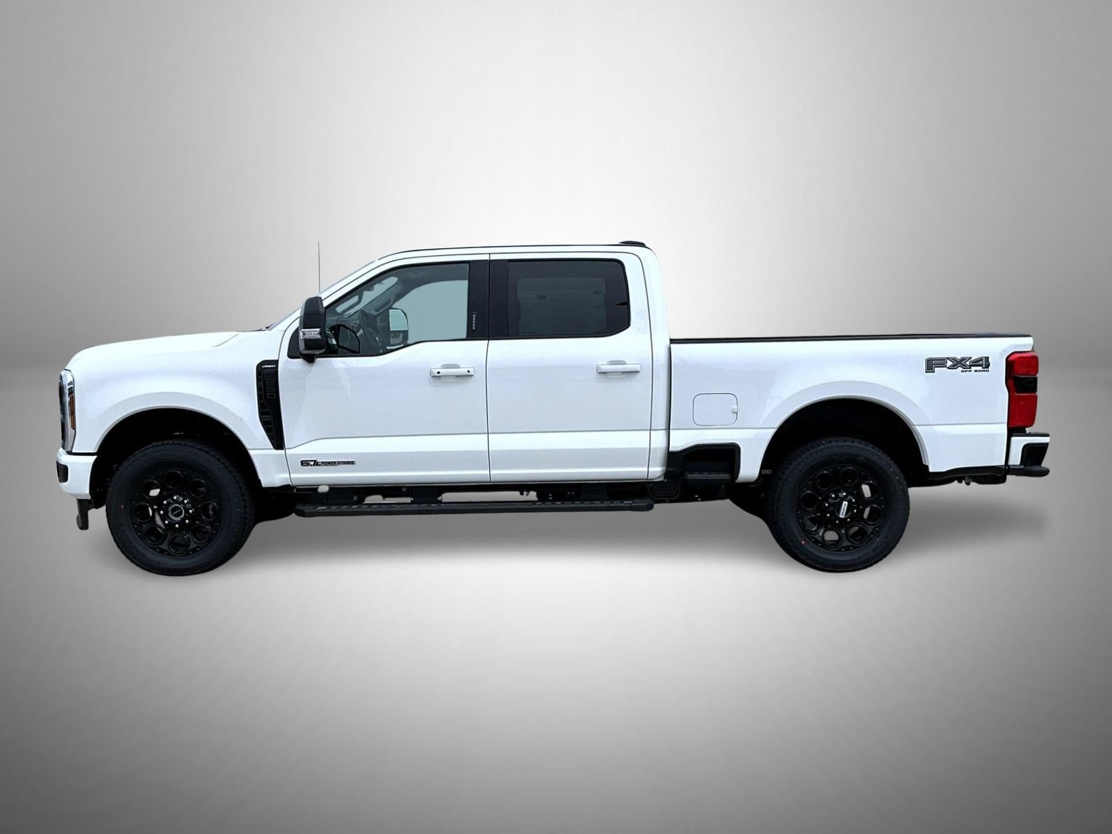 New 2026 Ford F250 Lariat w/ Black Appearance Package AWD/4WD image 8
