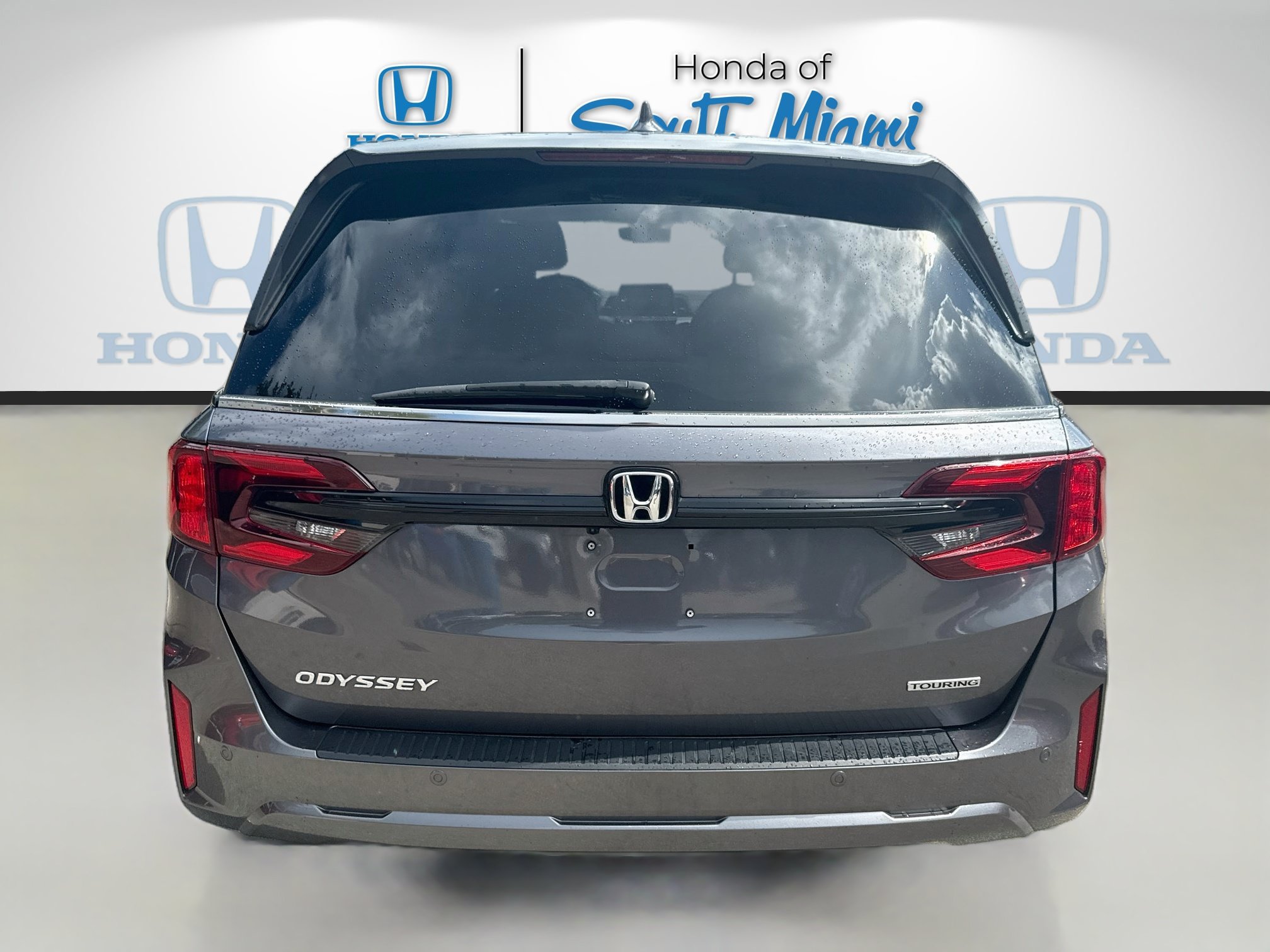 Certified 2025 Honda Odyssey Touring image 6