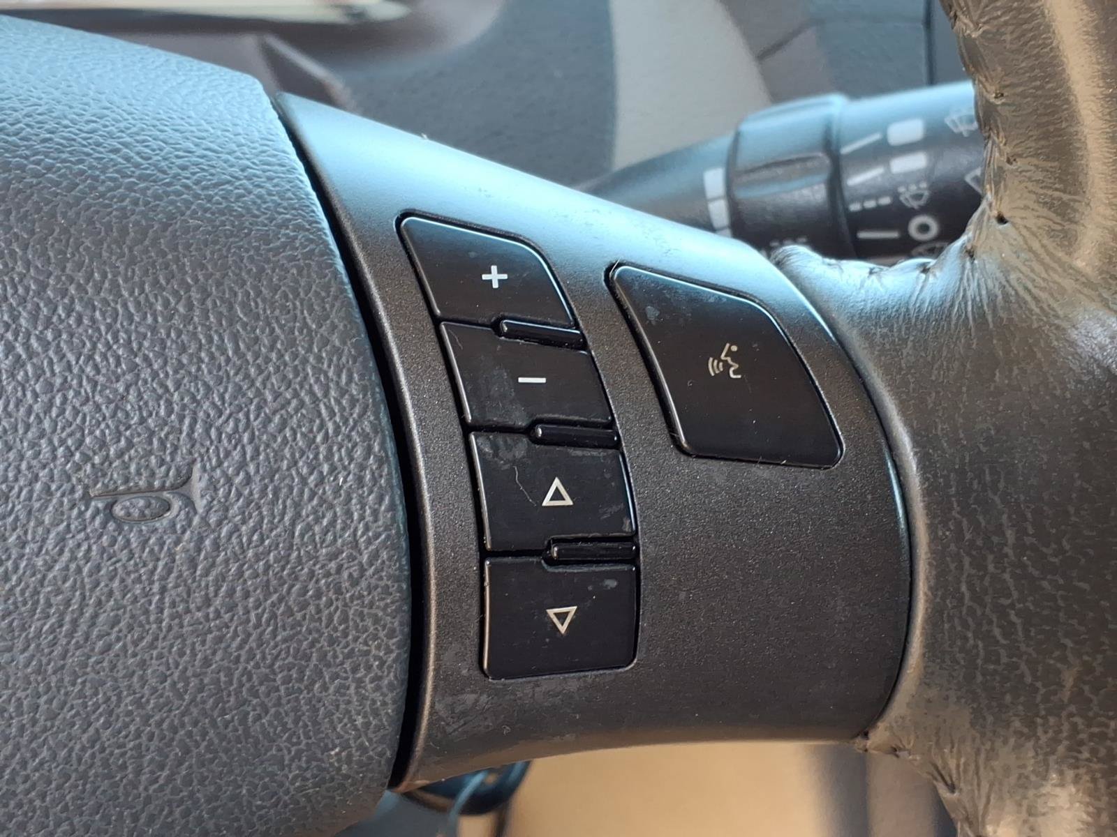 Used 2006 Chevrolet HHR LT w/ Preferred Equipment Group FWD image 16