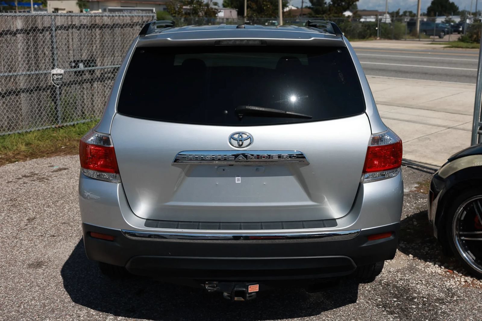 Used 2013 Toyota Highlander Limited AWD/4WD image 5