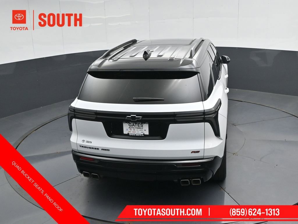Used 2024 Chevrolet Traverse RS AWD/4WD image 38