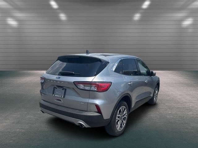 Certified 2022 Ford Escape SEL w/ Technology Package AWD/4WD image 7