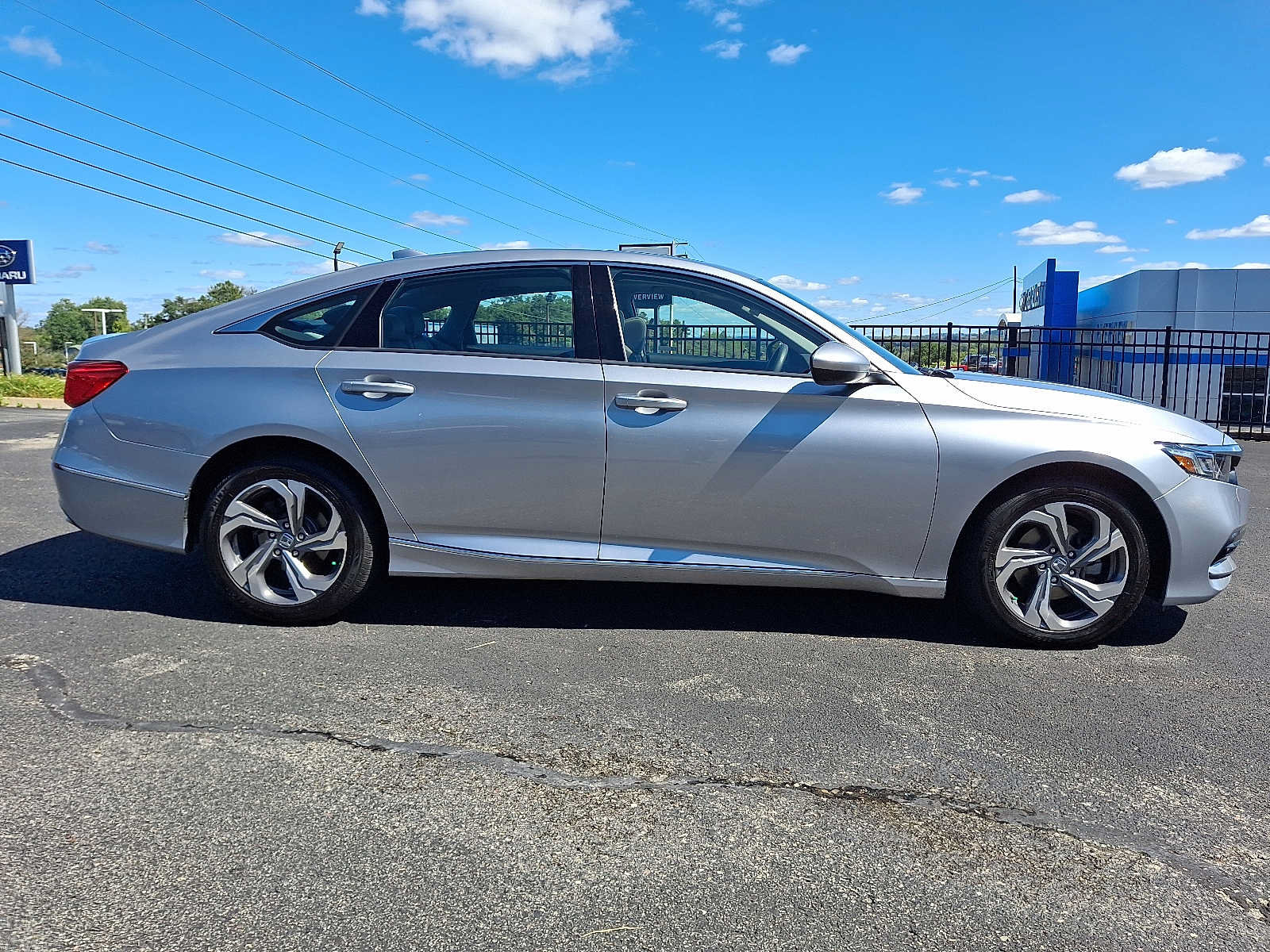 Used 2018 Honda Accord EX image 7