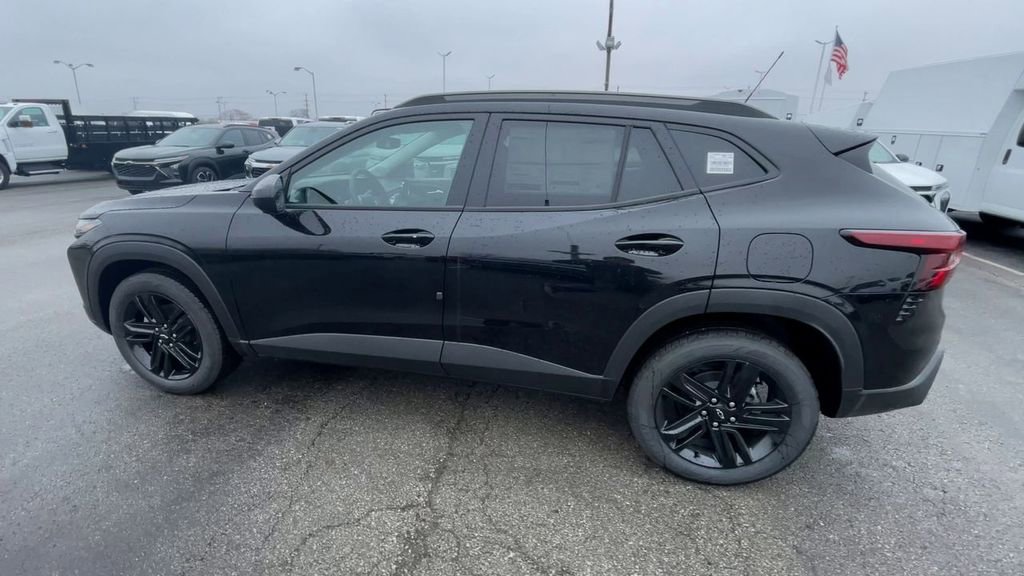 New 2026 Chevrolet Trax ACTIV w/ Sunroof Package image 7