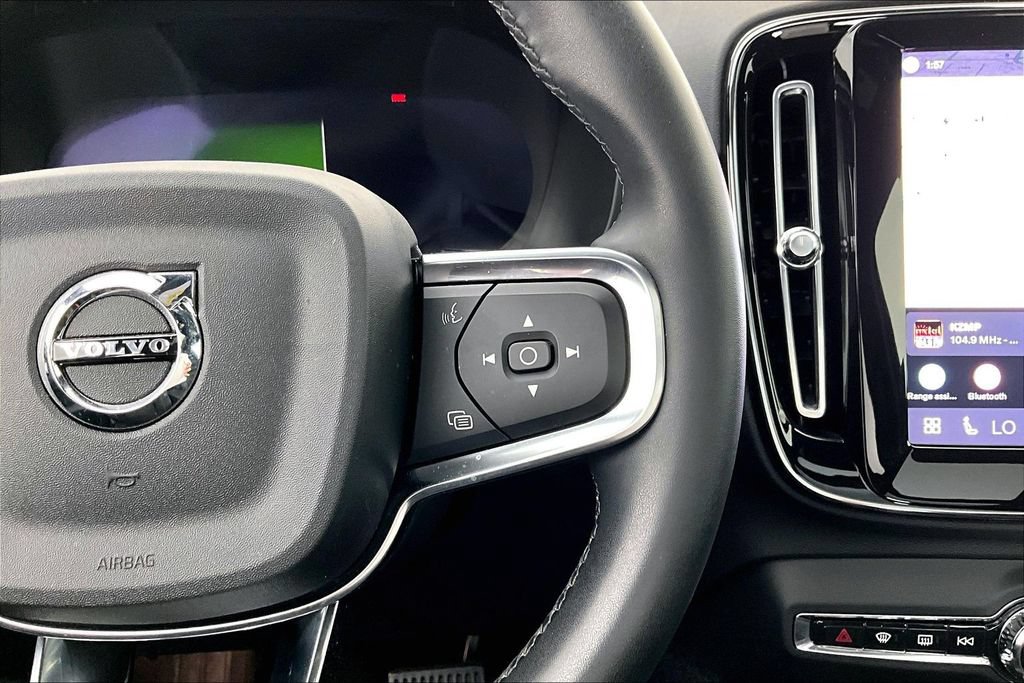 Certified 2023 Volvo XC40 Recharge Plus AWD/4WD image 26