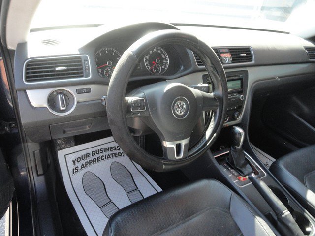 Used 2014 Volkswagen Passat 1.8T FWD image 7