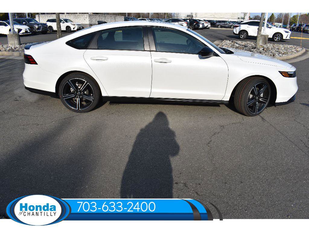 New 2026 Honda Accord Hybrid Sport-L image 8