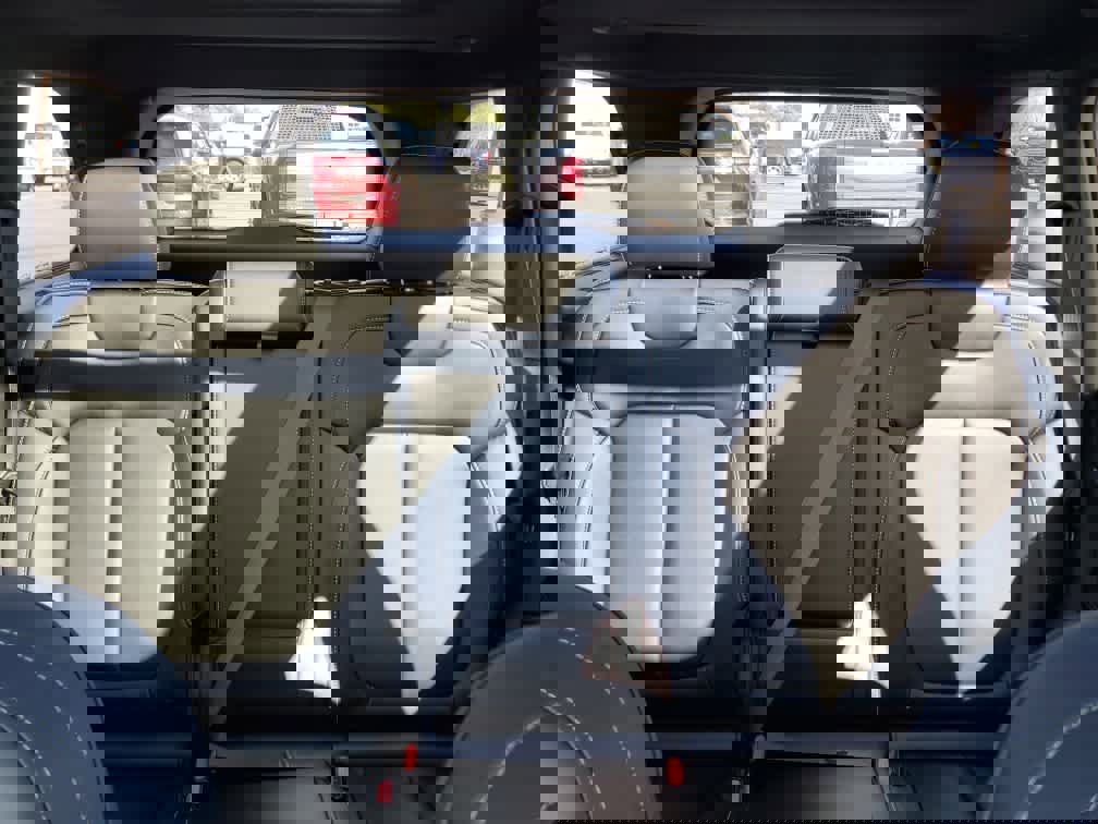 New 2026 Jeep Grand Cherokee Limited w/ Limited Altitude Package image 13