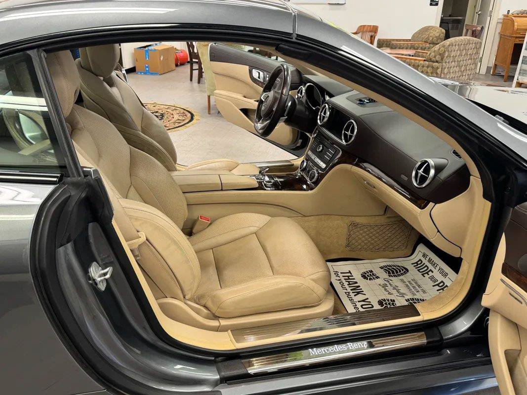 Used 2017 Mercedes-Benz SL 450 image 15