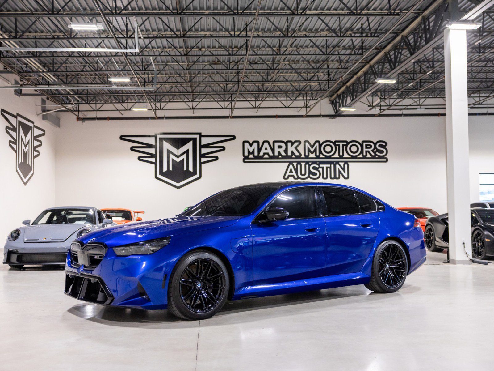 Used 2025 BMW M5 w/ Executive Package AWD/4WD image 1