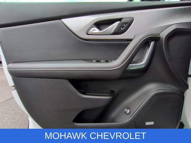 Certified 2025 Chevrolet Blazer LT w/ Sound & Technology Package AWD/4WD image 23