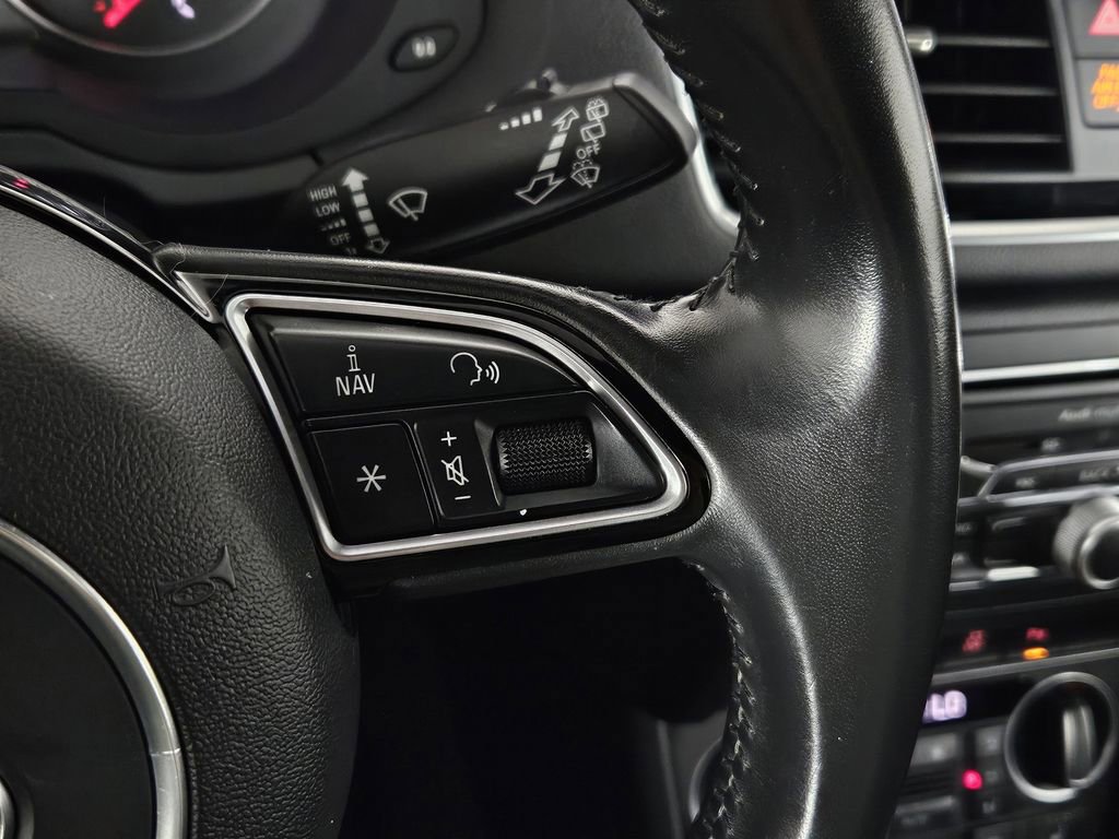 Used 2018 Audi Q3 2.0T Premium image 19