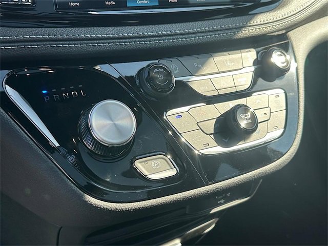 New 2026 Chrysler Pacifica Select image 23