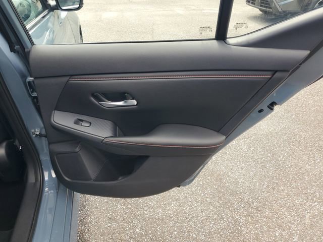 New 2025 Nissan Sentra SR w/ Trunk Package image 28