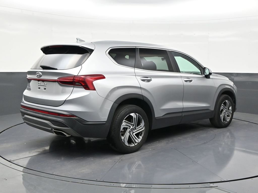 Used 2021 Hyundai Santa Fe SE image 5