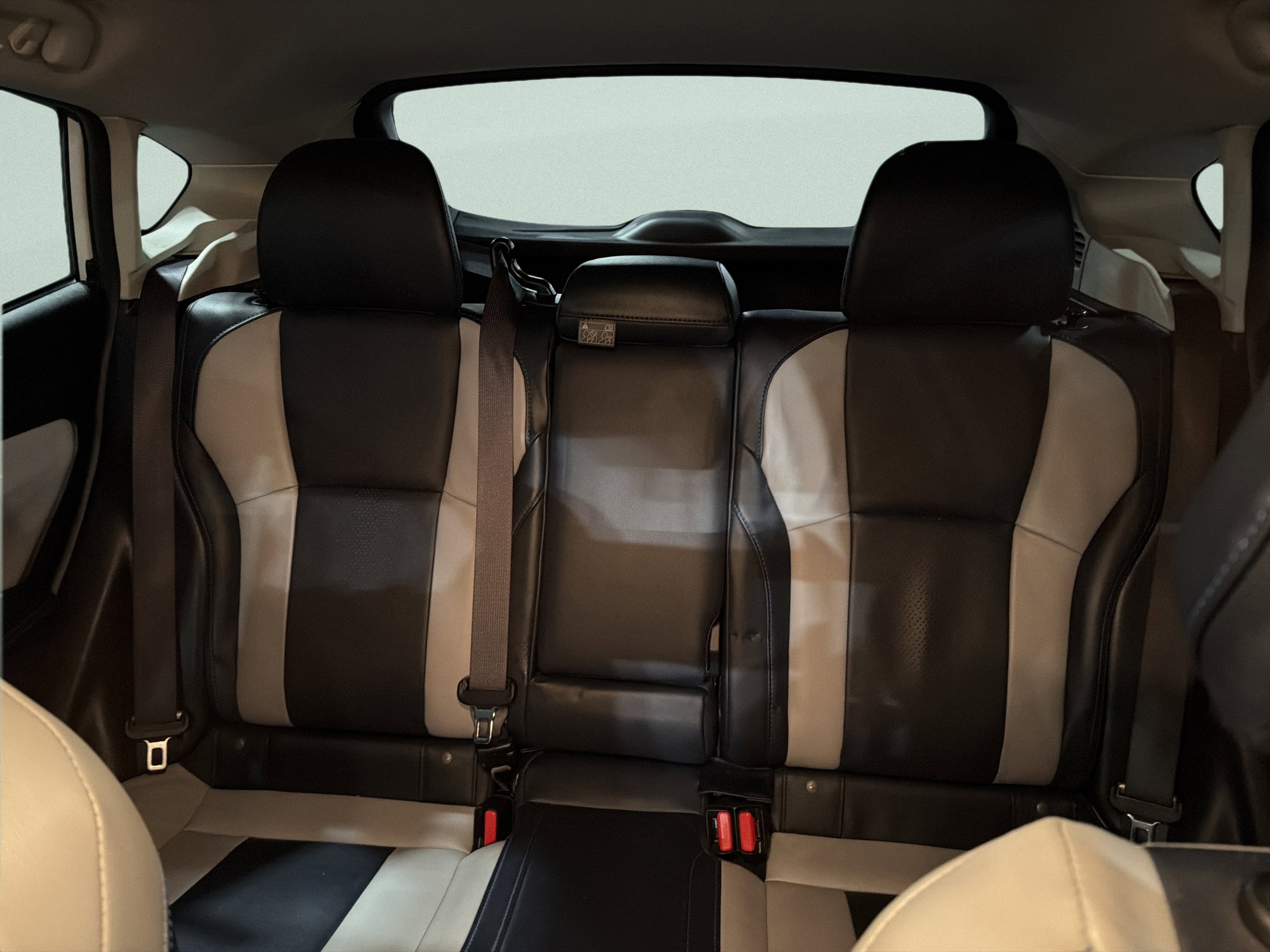 Used 2021 Subaru Crosstrek Hybrid image 14