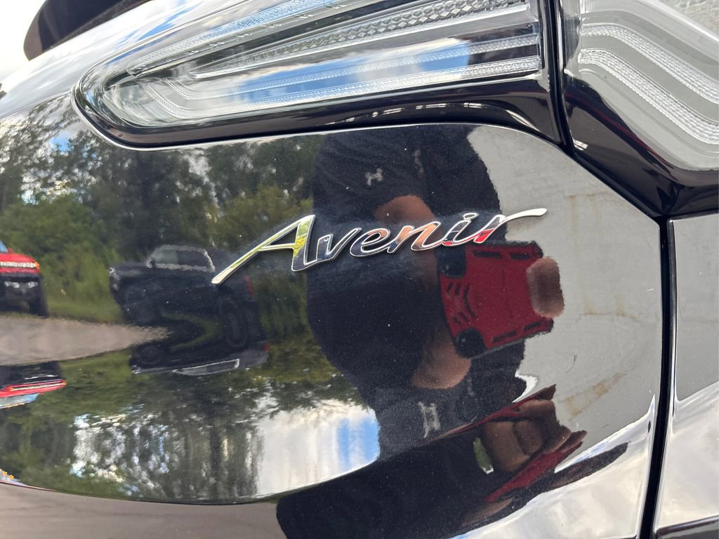 Certified 2024 Buick Encore GX Avenir image 14