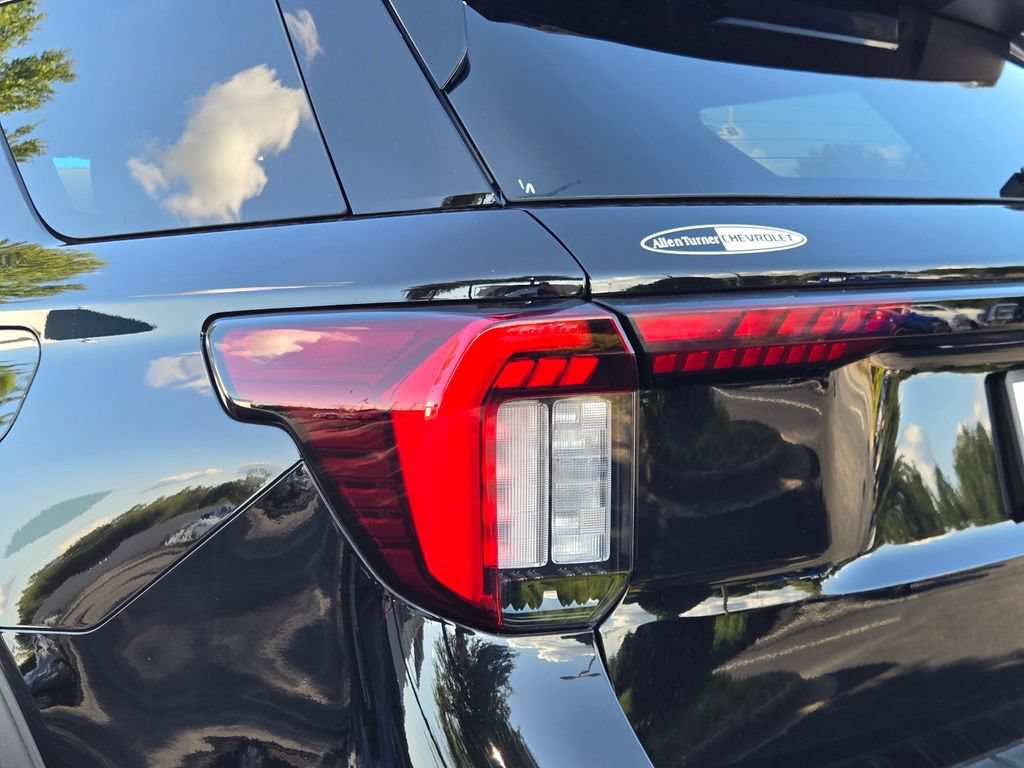 Used 2026 Ford Explorer ST-Line RWD image 10