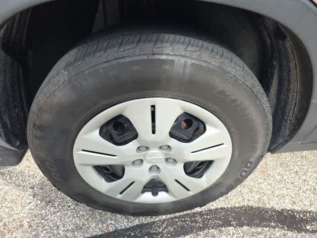 Used 2018 Chevrolet Trax LS FWD image 10