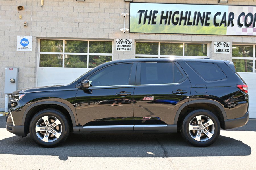 Used 2023 Honda Pilot EX-L image 2