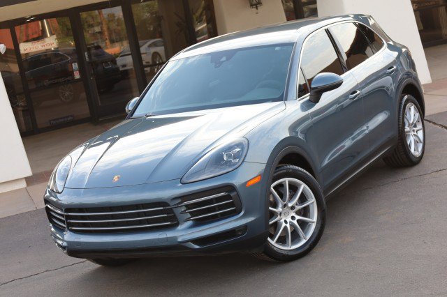 Used 2019 Porsche Cayenne AWD/4WD image 1