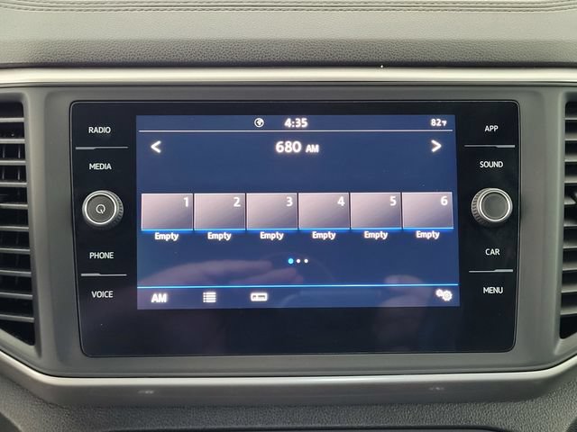 Used 2020 Volkswagen Atlas Cross Sport SE w/ Panoramic Sunroof Package FWD image 20