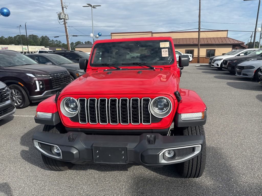 Used 2025 Jeep Wrangler Unlimited Sahara w/ Safety Group AWD/4WD image 2