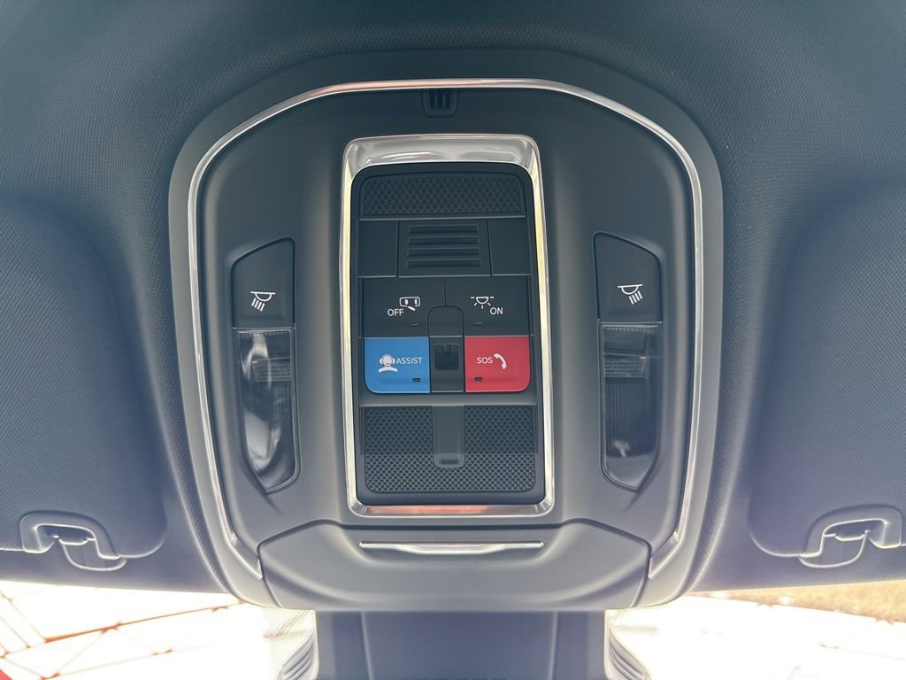 New 2026 Jeep Cherokee Laredo image 19