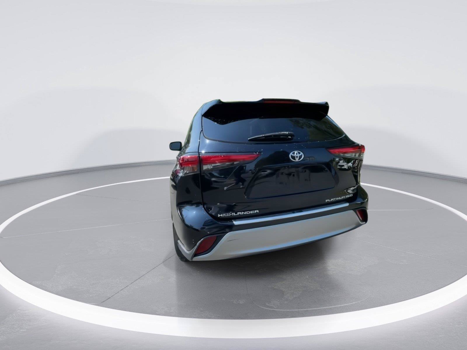 Used 2021 Toyota Highlander Platinum AWD/4WD image 7