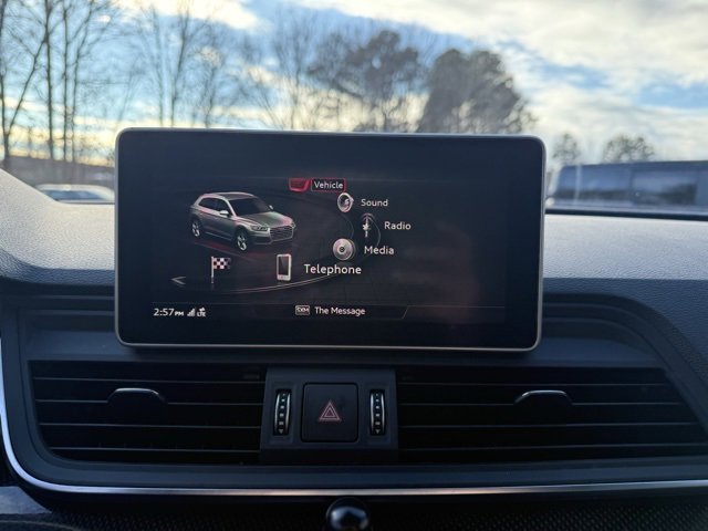 Used 2020 Audi SQ5 Prestige w/ Prestige Package image 16