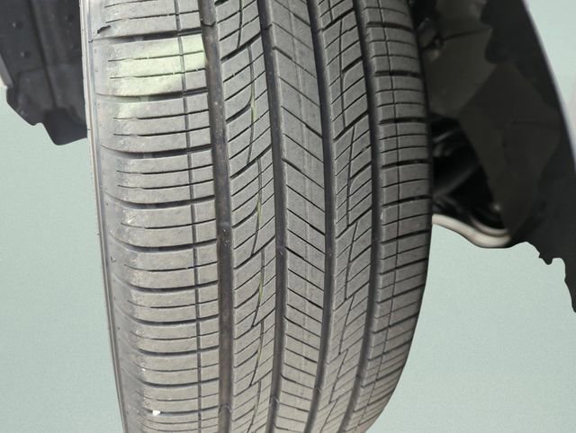 Certified 2025 Nissan Murano SV image 48