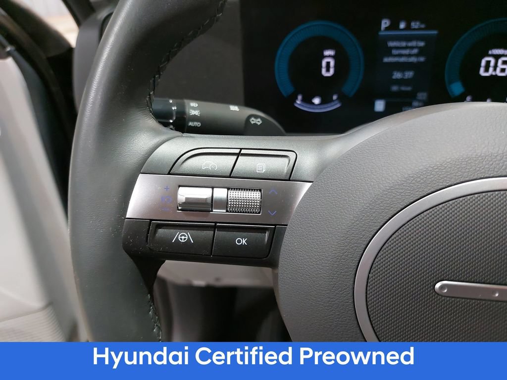Certified 2025 Hyundai Kona SEL FWD image 18