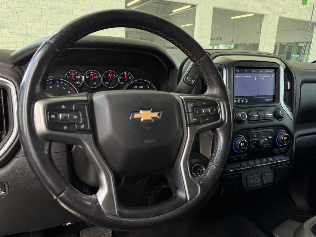 Used 2021 Chevrolet Silverado 1500 LT AWD/4WD image 11