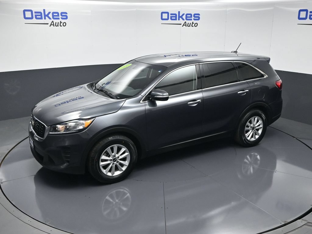 Used 2020 Kia Sorento FWD V6 image 47