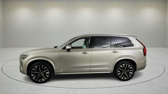 New 2026 Volvo XC90 T8 Plus w/ Protection Package Premier AWD/4WD image 7