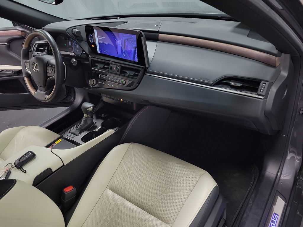 Used 2024 Lexus ES 300h w/ Technology Package FWD image 23