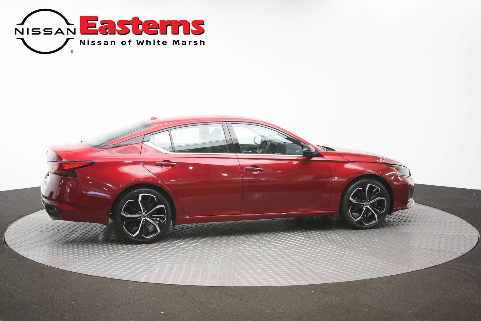Used 2023 Nissan Altima 2.5 SR w/ SR Premium Package FWD image 43