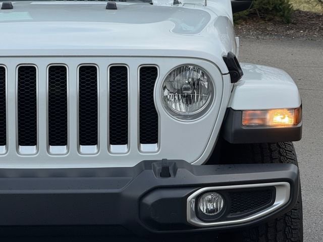 Used 2018 Jeep Wrangler Unlimited Sahara image 10