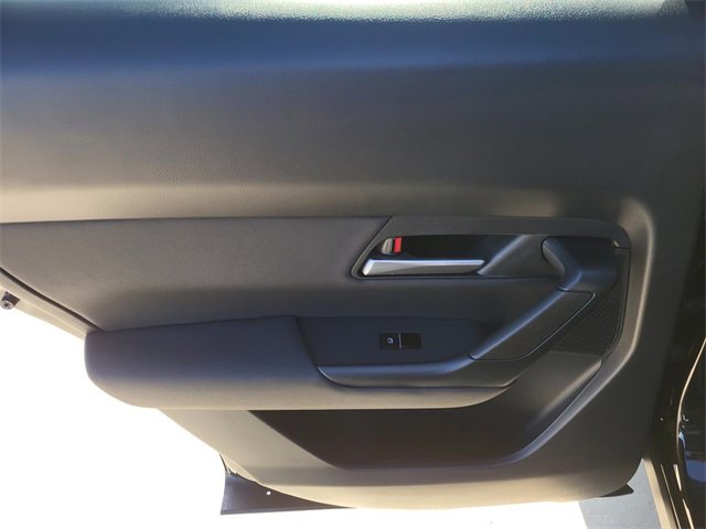 Certified 2025 MAZDA CX-50 AWD 2.5 S w/ Preferred Package image 12