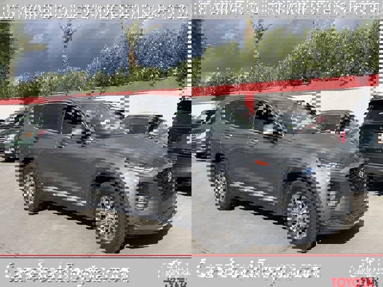 Used 2019 Hyundai Santa Fe SE image 1