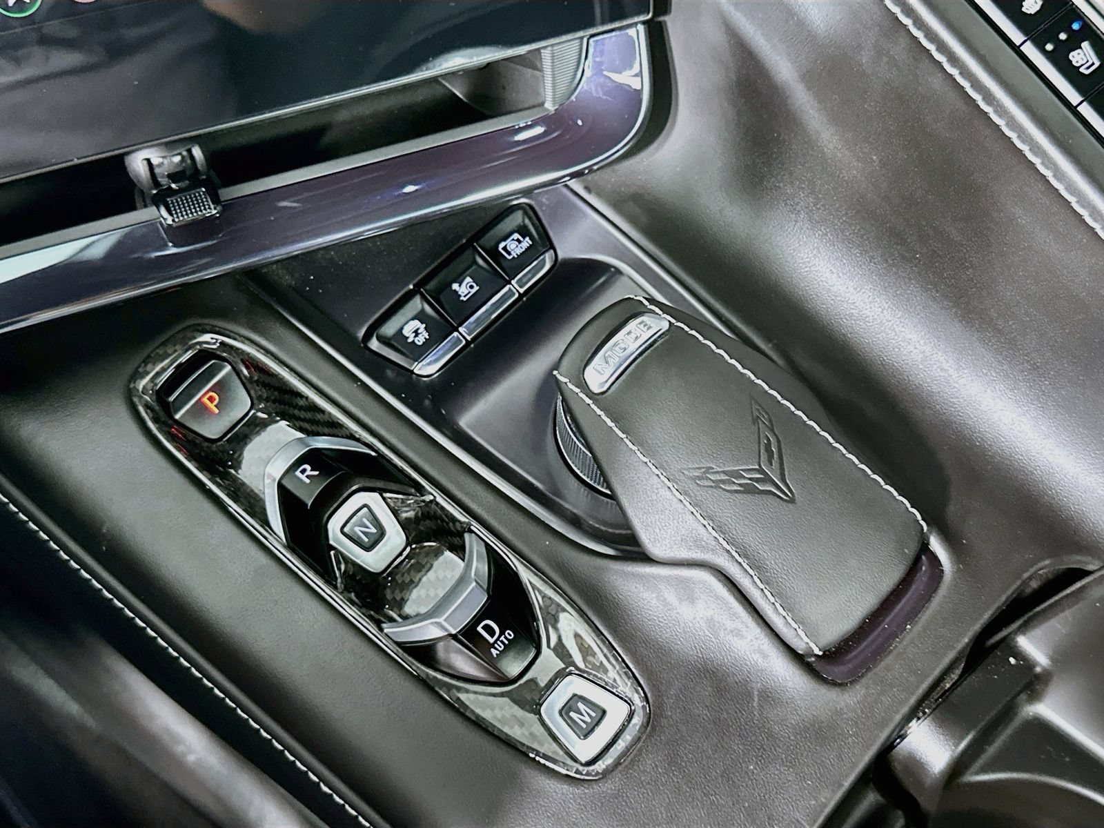Used 2023 Chevrolet Corvette Stingray Premium Conv w/ Z51 Performance Package RWD image 18