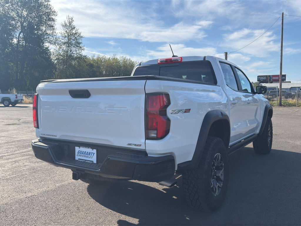 Used 2024 Chevrolet Colorado ZR2 w/ ZR2 Convenience Package III AWD/4WD image 20