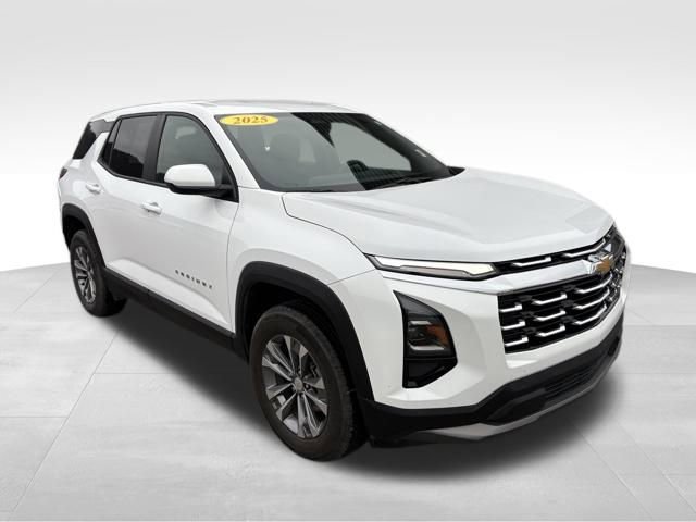 Used 2025 Chevrolet Equinox LT image 8