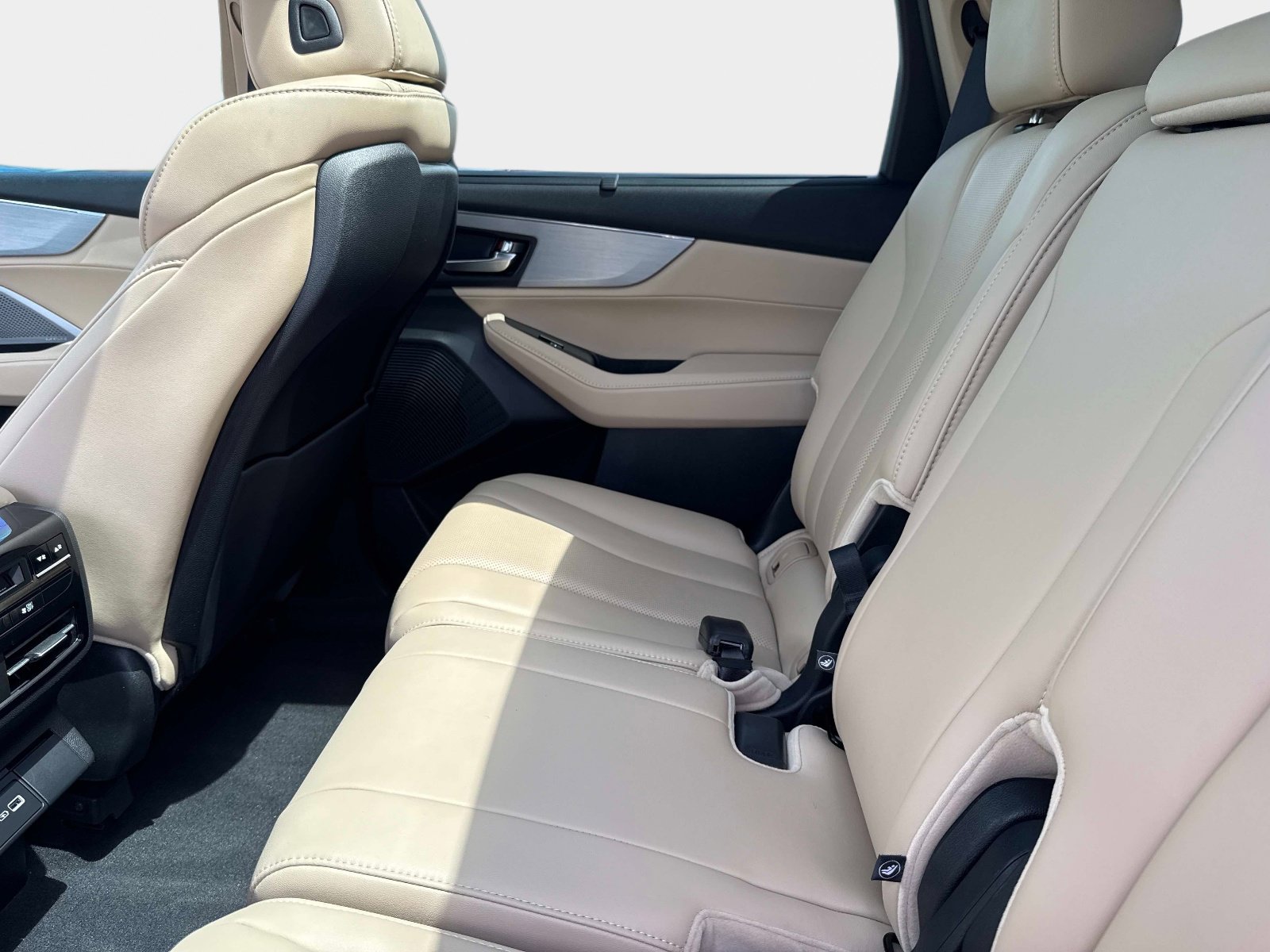 Used 2023 Acura MDX FWD w/ Technology Package image 13