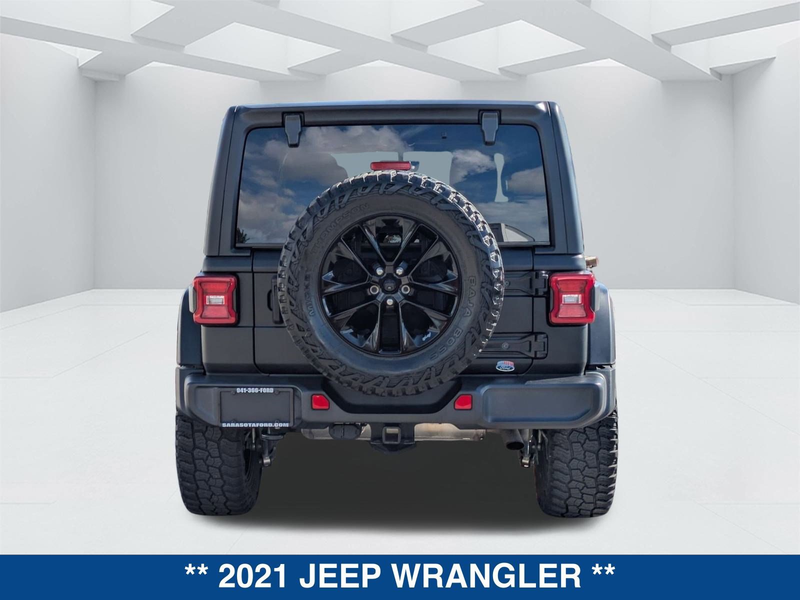 Used 2021 Jeep Wrangler Unlimited Sahara image 5