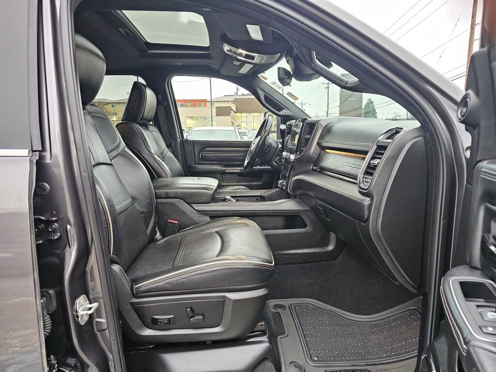 Used 2023 RAM 2500 Limited image 11