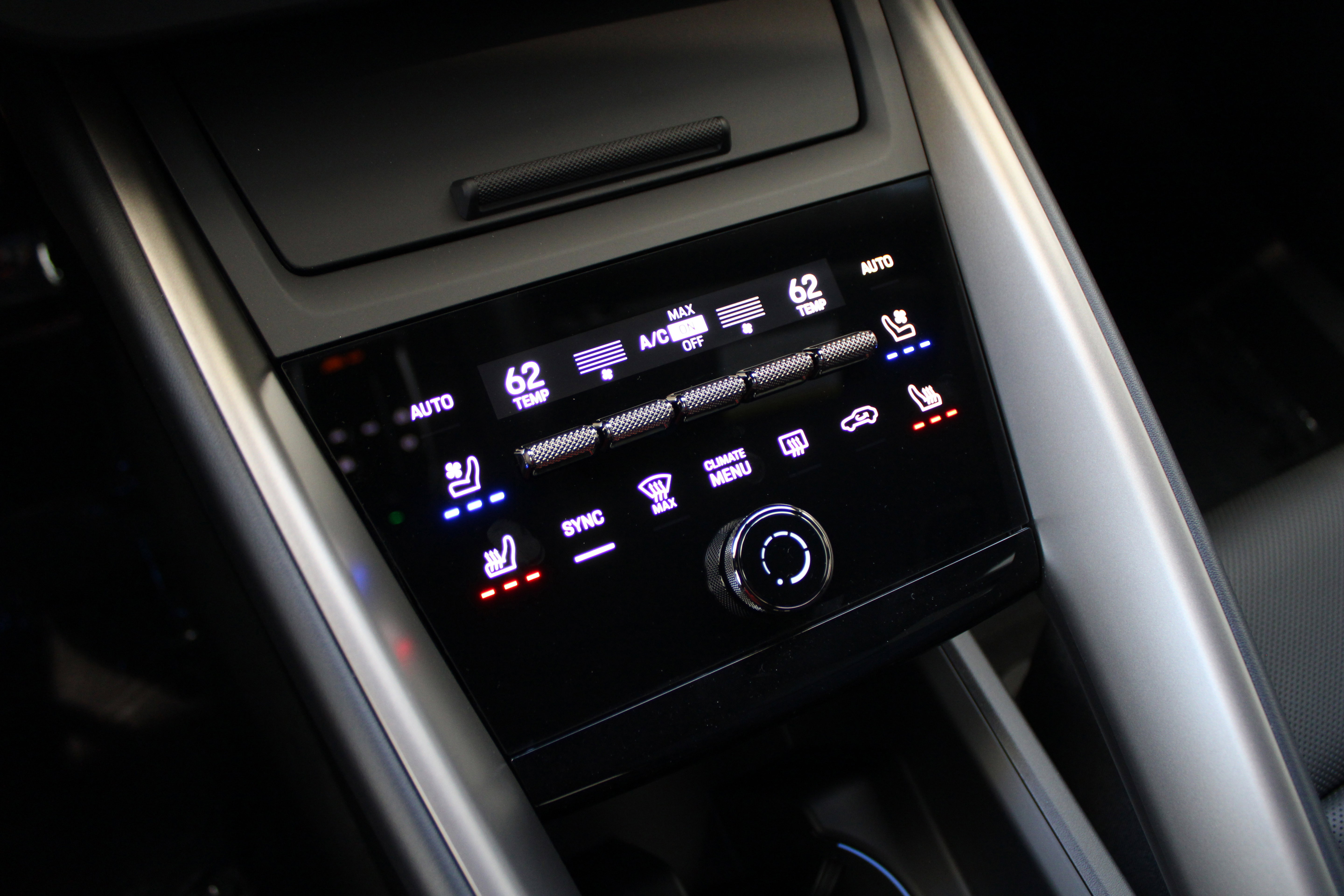 New 2025 Porsche Macan Turbo Electric image 23