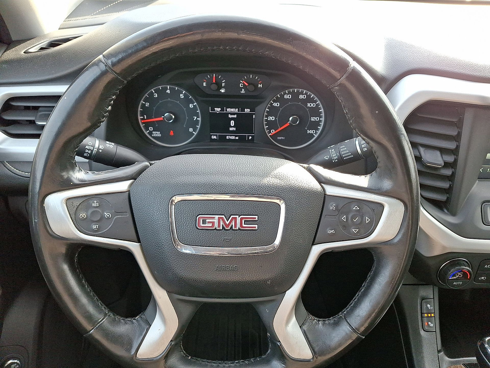 Certified 2019 GMC Acadia SLE w/ Driver Alert Package I image 16