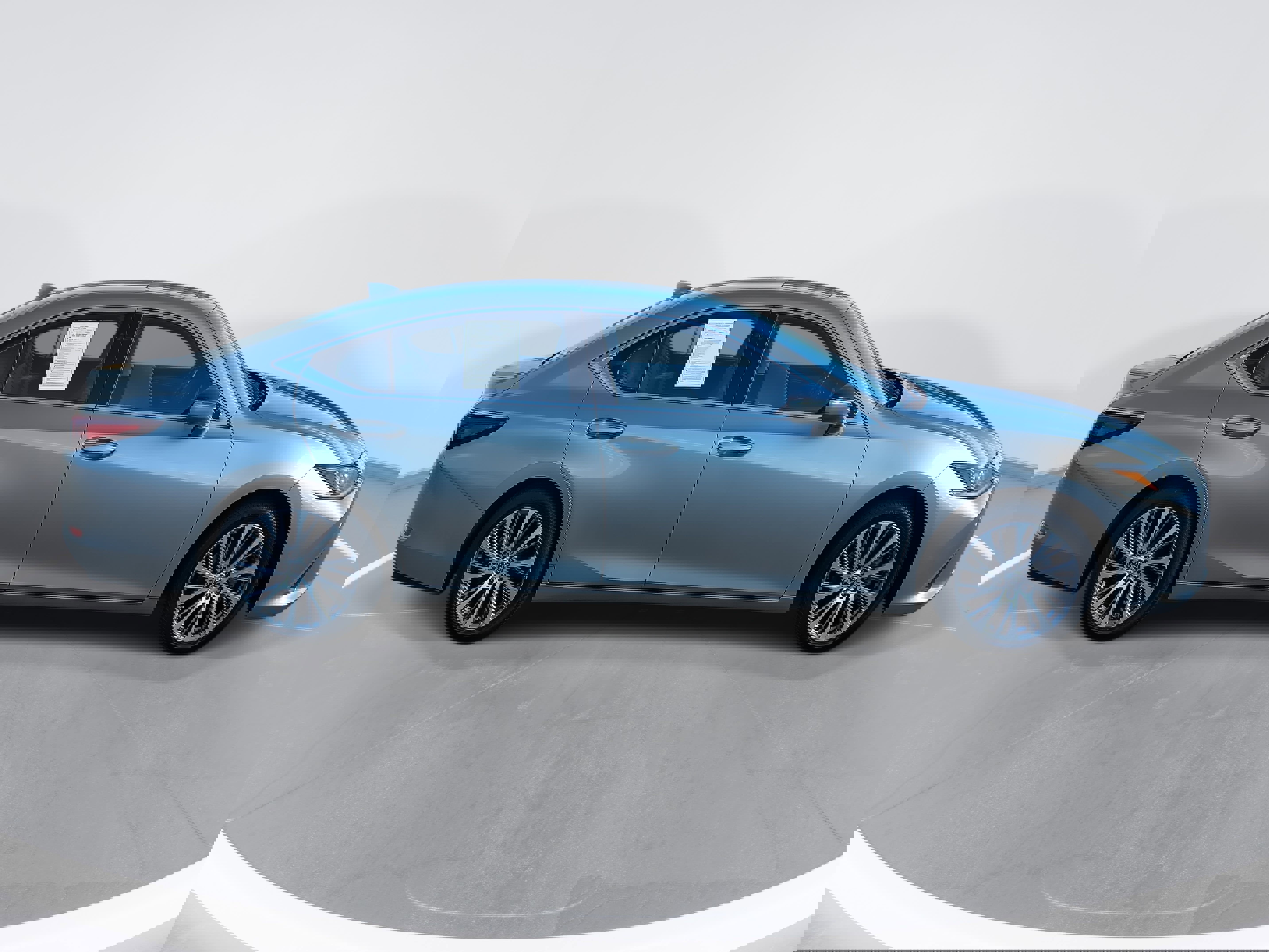 Used 2020 Lexus ES 350 w/ Premium Package image 4