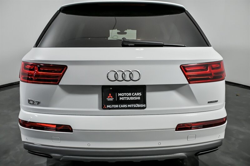 Used 2017 Audi Q7 2.0T Premium AWD/4WD image 8